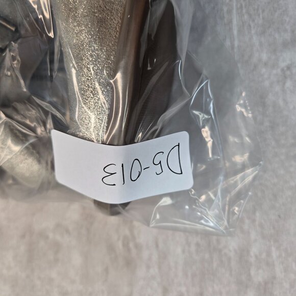 Toms Jaclyn Maryjane Pumps Leather Silver Dressy Low Block Heel Comfort Shoe 6.5 - Picture 13 of 13